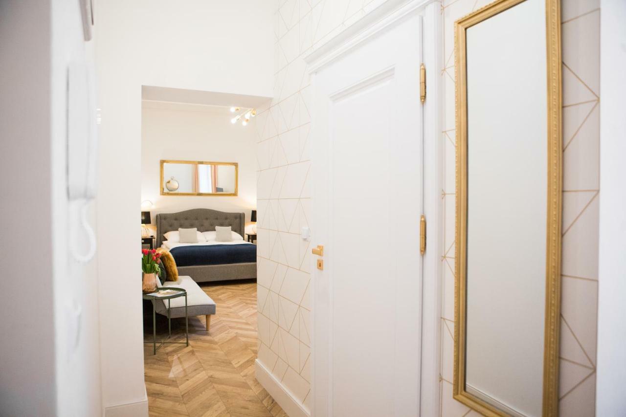 Gold Apartment Bydgoszcz Bagian luar foto
